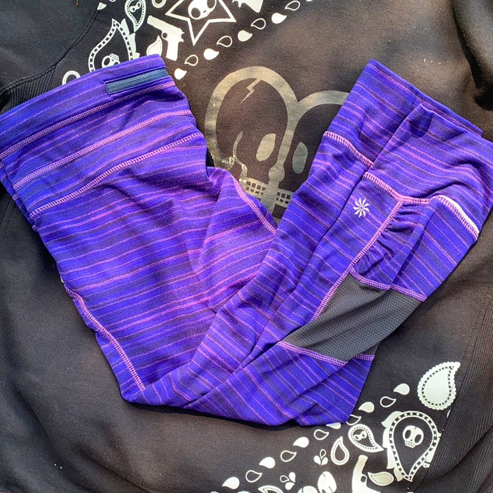 Athleta fitted capris - Picture 2 of 3